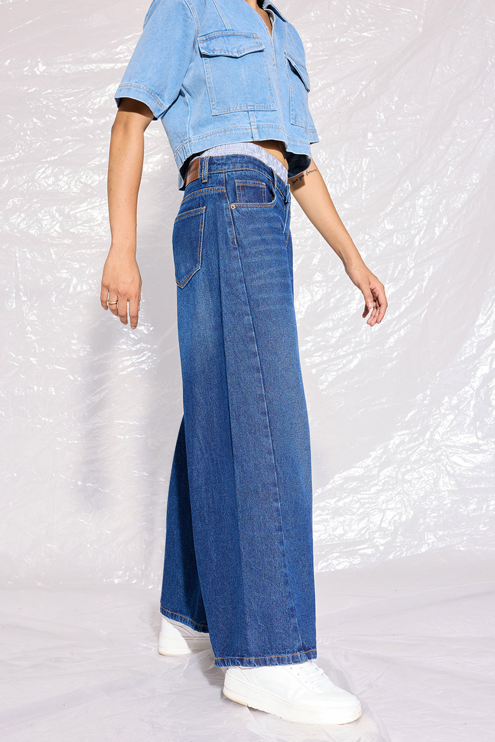 Low-Rise Wide Leg Boxer Jeans