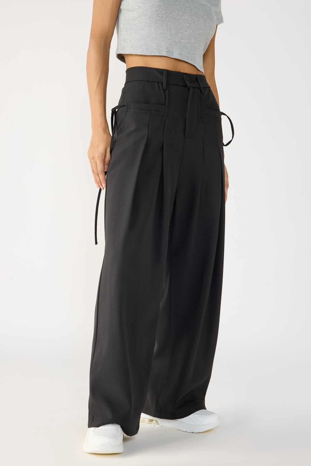 Black Pleated Knot Women's Wide Korean Pants