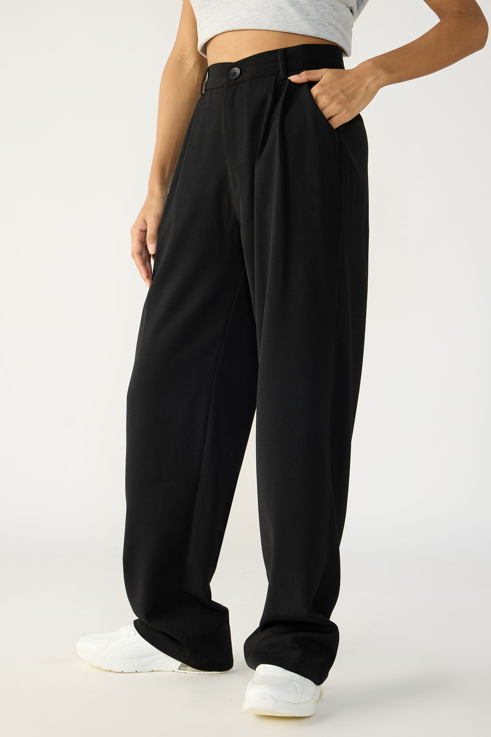 Women's Black Double Pleated Straight Korean Pants