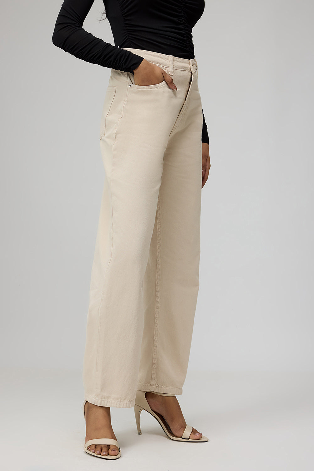 Classic Off-White Women's Straight Jeans