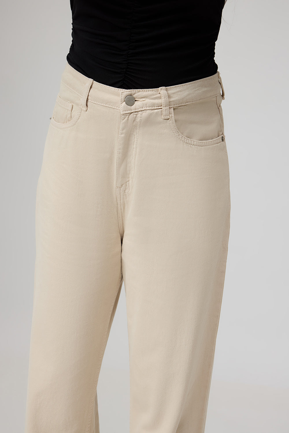 Classic Off-White Women's Straight Jeans