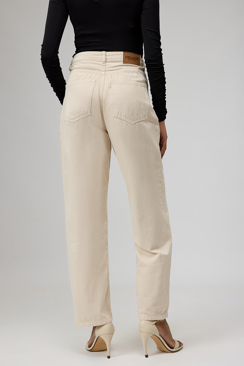 Classic Off-White Women's Straight Jeans
