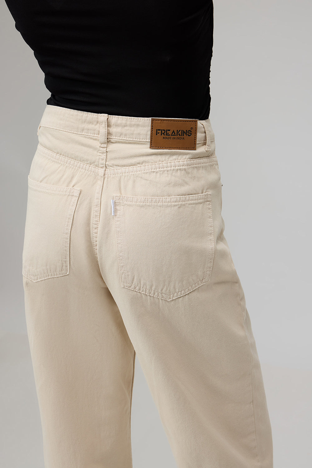 Classic Off-White Women's Straight Jeans