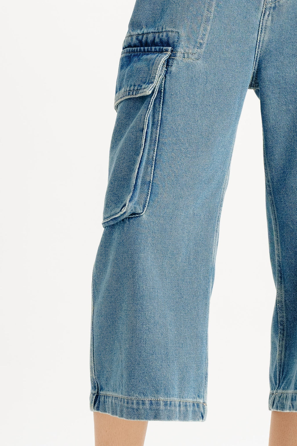 Tinted Cargo Jorts