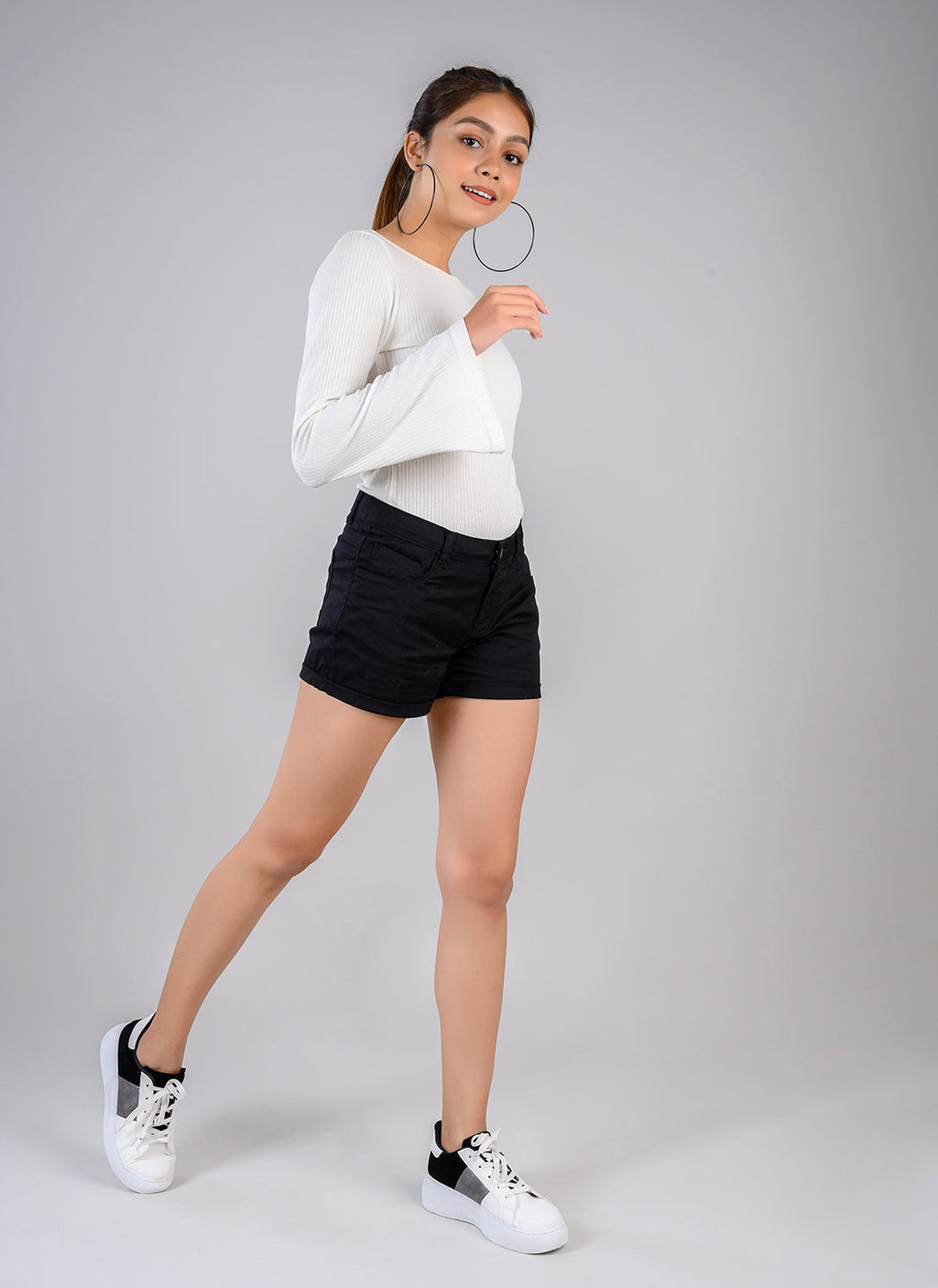 Basic Shorts In Black