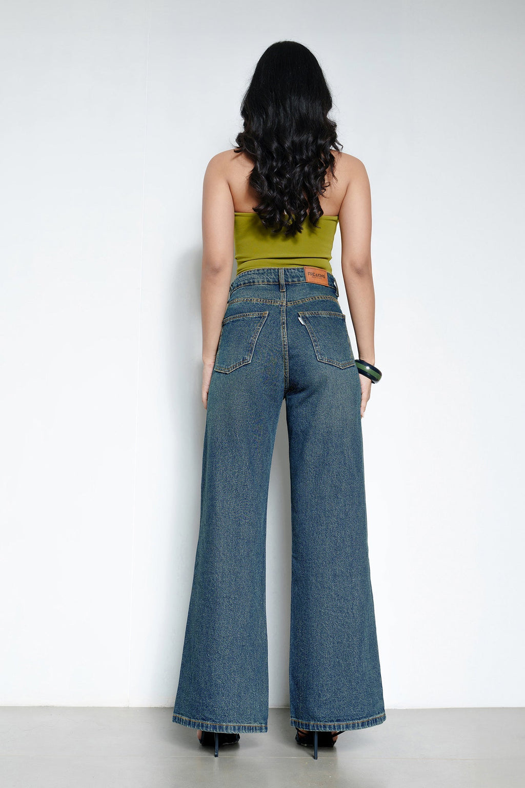 Iconic Blue Women's Wide Jeans