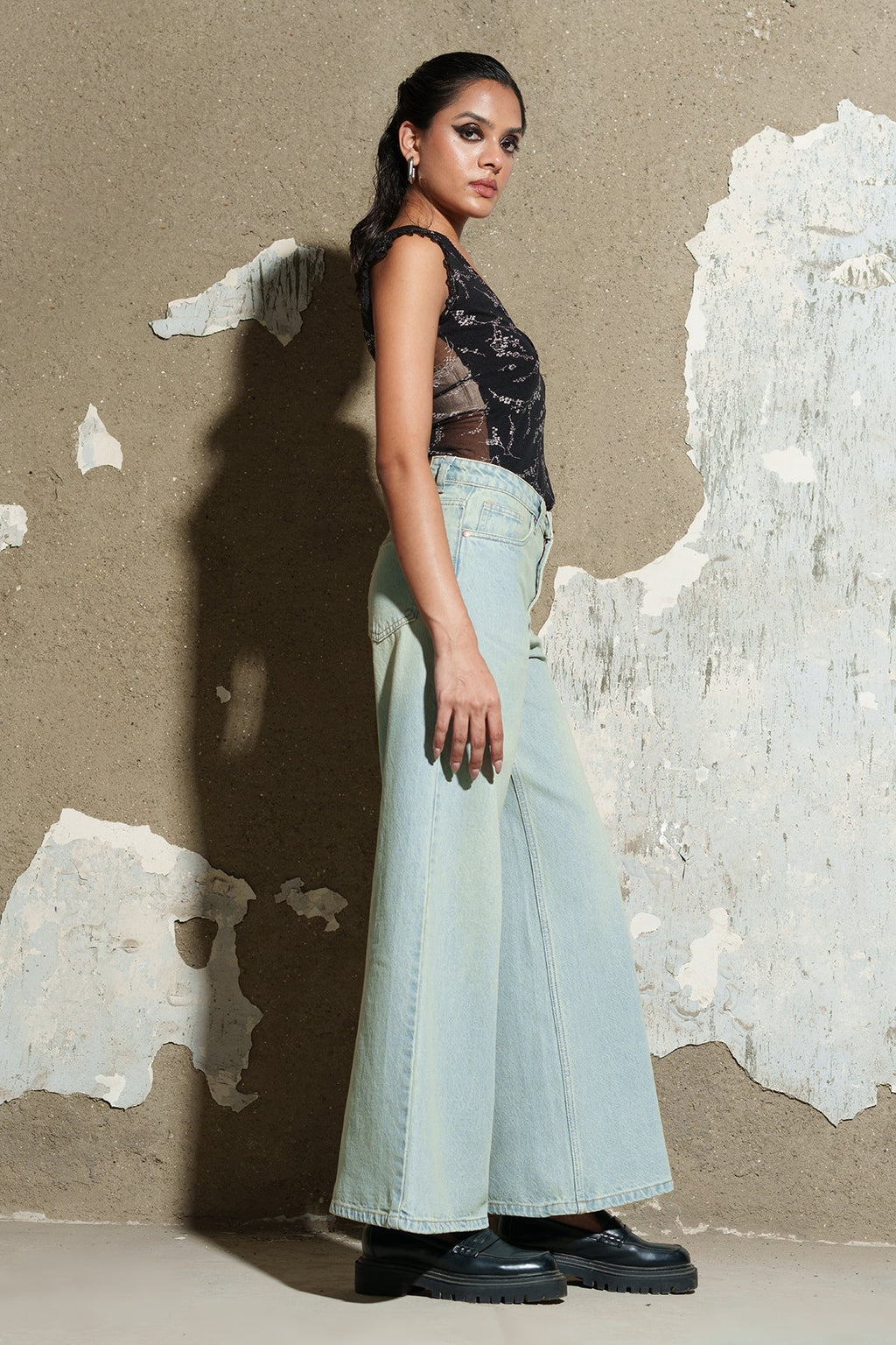 Alice Blue Trunk Fit Jeans