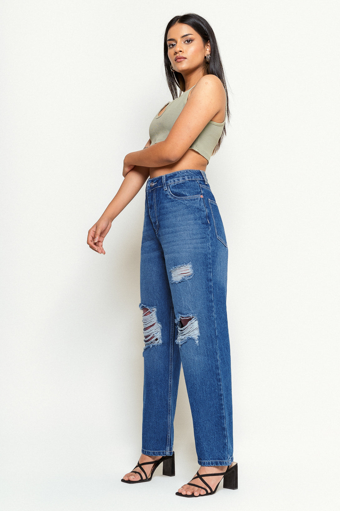 Modish Blue Women's Straight Jeans